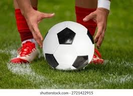 哈兰德自英超首秀以来13次中框，同期仅次于努涅斯和B费